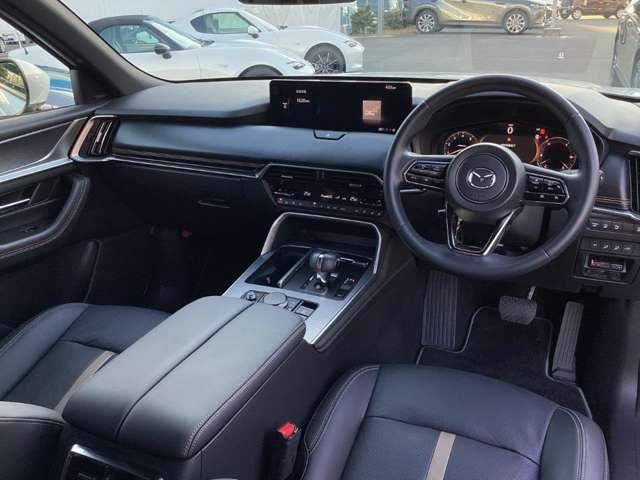 ���Ƌ@�\���𗼗��������A�t���[�e�B���O���e�[�}�Ƃ�����ԁB������p�[�c��f�ނ��ׂĂɂ����ĊJ�����ɕ�܂�銴�o��񋟂��A�S���ƂƂ̂����R�̂ł������Ԃ�����グ�Ă��܂��B