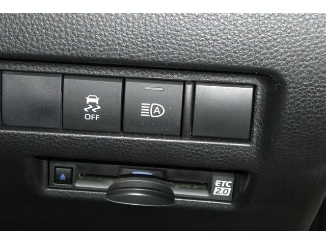 ハリアー Ｚ　レザーパッケージ　スマキ　追突防止　フルセグテレビ　ＡＣ１００Ｖ　バックモニター　ドラレコ付　本革シート　アルミ　横滑り防止機能　Ｐシート　オートクルーズコントロール　ＡＵＸ　ＬＥＤヘッドライト　盗難防止システム（28枚目）