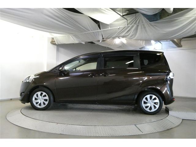 シエンタ Ｘ　ＥＴＣ装備　Ｓキー　地デジ　バックガイドモニター　運転席助手席エアバック　マニュアルエアコン　キーフリーシステム　アイドルストップ　メモリーナビゲーション　横滑防止装置　エアバック付き　三列シート（4枚目）