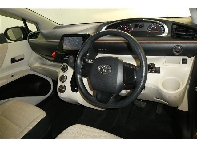 シエンタ Ｘ　ＥＴＣ装備　Ｓキー　地デジ　バックガイドモニター　運転席助手席エアバック　マニュアルエアコン　キーフリーシステム　アイドルストップ　メモリーナビゲーション　横滑防止装置　エアバック付き　三列シート（11枚目）