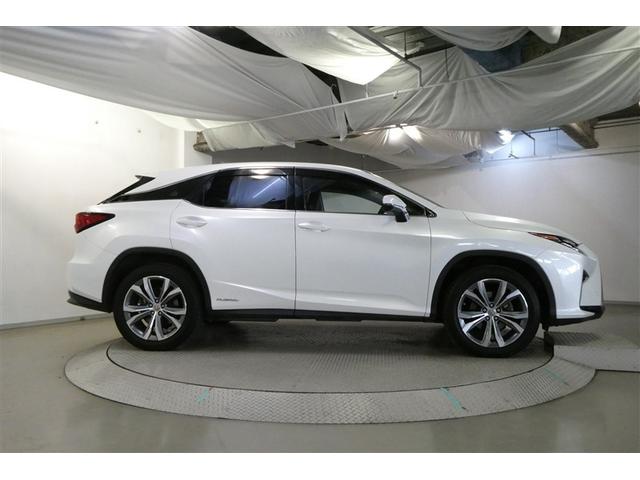 ＲＸ ＲＸ４５０ｈ　バージョンＬ　プリクラッシュセーフティー　リアカメラ　ナビＴＶ　地デジ　本革　メモリナビ　横滑り防止装置　盗難防止装置　エアバッグ　ＤＶＤ再生機能　１００Ｖ　大型サンルーフ　ＡＢＳ　ＬＥＤライト　アルミホイール（5枚目）