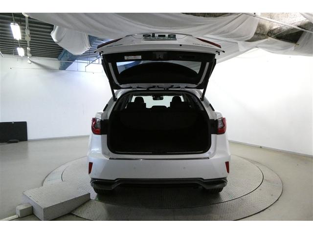 ＲＸ ＲＸ４５０ｈ　バージョンＬ　プリクラッシュセーフティー　リアカメラ　ナビＴＶ　地デジ　本革　メモリナビ　横滑り防止装置　盗難防止装置　エアバッグ　ＤＶＤ再生機能　１００Ｖ　大型サンルーフ　ＡＢＳ　ＬＥＤライト　アルミホイール（9枚目）