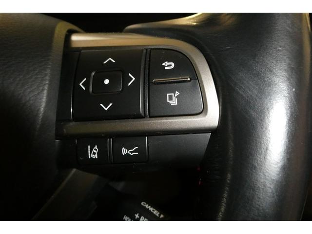 ＲＸ ＲＸ４５０ｈ　バージョンＬ　プリクラッシュセーフティー　リアカメラ　ナビＴＶ　地デジ　本革　メモリナビ　横滑り防止装置　盗難防止装置　エアバッグ　ＤＶＤ再生機能　１００Ｖ　大型サンルーフ　ＡＢＳ　ＬＥＤライト　アルミホイール（25枚目）