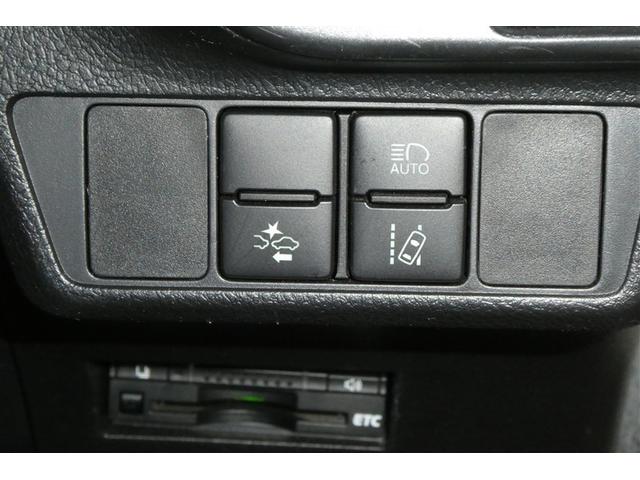 カローラフィールダー ハイブリッドＧ　ダブルバイビー　ＰＣＳ　インテリキー　横滑防止　フルセグＴＶ　ＬＥＤヘッドライト　オートエアコン　ＥＴＣ　ＤＶＤ再生　アルミホイール　キーフリーシステム　サイドエアバッグ　ナビＴＶ　パワーウィンドウ　ＡＢＳ　盗難防止（26枚目）