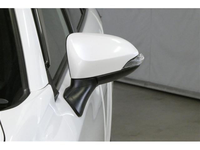 カローラフィールダー ハイブリッドＧ　ダブルバイビー　ＰＣＳ　インテリキー　横滑防止　フルセグＴＶ　ＬＥＤヘッドライト　オートエアコン　ＥＴＣ　ＤＶＤ再生　アルミホイール　キーフリーシステム　サイドエアバッグ　ナビＴＶ　パワーウィンドウ　ＡＢＳ　盗難防止（35枚目）