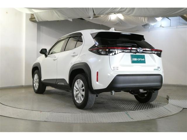 ヤリスクロス ハイブリッドＧ　ＴＳＳ　イモビライザー　バックモニタ－　エアコン　ナビ　インテリキー　パワーウィンド　Ｗエアバック　オートクルーズ　メディアプレイヤー接続　キーフリー　横滑防止装置　サイドエアバッグ　エアバッグ（6枚目）