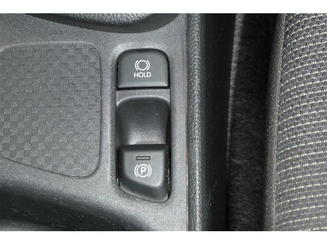 ヤリスクロス ハイブリッドＧ　ＴＳＳ　イモビライザー　バックモニタ－　エアコン　ナビ　インテリキー　パワーウィンド　Ｗエアバック　オートクルーズ　メディアプレイヤー接続　キーフリー　横滑防止装置　サイドエアバッグ　エアバッグ（25枚目）