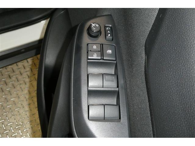 ヤリスクロス ハイブリッドＧ　ＴＳＳ　イモビライザー　バックモニタ－　エアコン　ナビ　インテリキー　パワーウィンド　Ｗエアバック　オートクルーズ　メディアプレイヤー接続　キーフリー　横滑防止装置　サイドエアバッグ　エアバッグ（30枚目）