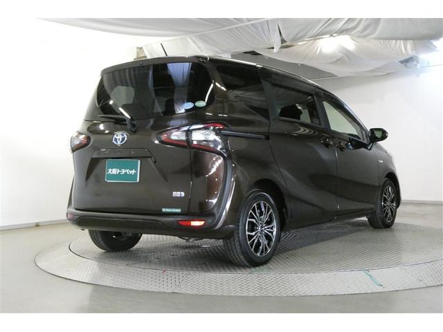 シエンタ ハイブリッドＧ　ブレーキサポート　ＬＥＤライト　Ｂカメラ　キーフリー　スマキー　横滑り防止システム　メモリナビ　ナビＴＶ　ウォークスルー　イモビライザー　運転席エアバック　メディアプレイヤー接続　アルミホイール　ＰＷ（9枚目）