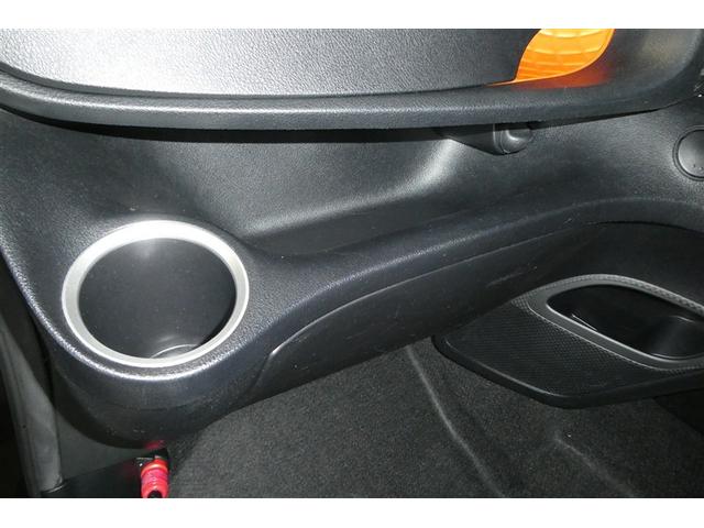 シエンタ ハイブリッドＧ　ブレーキサポート　ＬＥＤライト　Ｂカメラ　キーフリー　スマキー　横滑り防止システム　メモリナビ　ナビＴＶ　ウォークスルー　イモビライザー　運転席エアバック　メディアプレイヤー接続　アルミホイール　ＰＷ（30枚目）