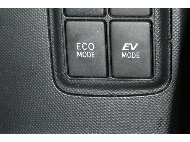 アクア Ｓ　スマートキープッシュスタート　キーレスエントリ　ドラレコ付　フルセグ地デジ　イモビ　ナビ＆ＴＶ　オートエアコン　デュアルエアバック　ＥＳＣ　Ｂカメラ　パワーウィンドウ　ＥＴＣ　ＤＶＤ再生可能　ＳＲＳ（22枚目）