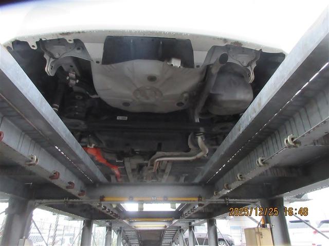 アクア Ｓ　スマートキープッシュスタート　キーレスエントリ　ドラレコ付　フルセグ地デジ　イモビ　ナビ＆ＴＶ　オートエアコン　デュアルエアバック　ＥＳＣ　Ｂカメラ　パワーウィンドウ　ＥＴＣ　ＤＶＤ再生可能　ＳＲＳ（40枚目）