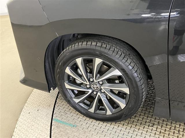 �X�|�[�e�B�Ȉ�ۂ�^���鏃���z�C�[���ł��B�ǂ��܂ł������Ă��������Ȃ�悤�ȃf�U�C���ł��ˁ�