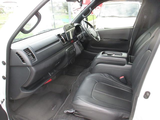 ハイエースバン スーパーGL ダークプライムII Dターボ アルパイン11インチナビフルセグ Bカメラ 両側パワースライドドア 社外17アルミナスカータイヤ シートカバー 純正LEDへッドライト プリクラシュセーフティ(16枚目)