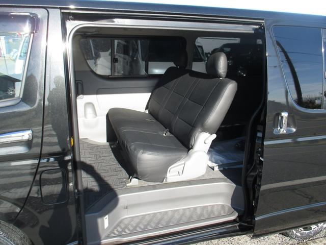 ハイエースバン ロングスーパーGL Dターボ エアロFSR 社外17アルミ アルパインナビフルセグ アルパインFDモニター 社外マフラー シートカバー新品 Bカメラ ローダウン(15枚目)
