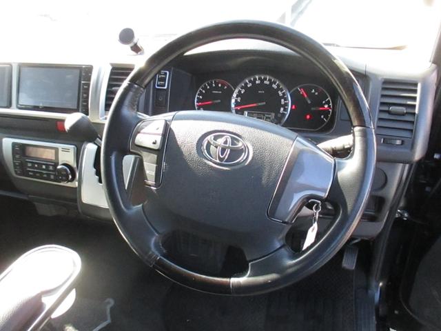 ハイエースワゴン ＧＬ　社外ＦＳＲエアロ　社外２０インチアルミ　ローダウン　左パワースライドドア　純正ＬＥＤへッド　社外テール　社外ナビフルセグ　ＦＤモニター　Ｂカメラ　シートカバー　ウィンカーミラー（15枚目）