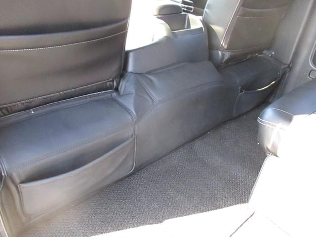 ハイエースワゴン ＧＬ　社外ＦＳＲエアロ　社外２０インチアルミ　ローダウン　左パワースライドドア　純正ＬＥＤへッド　社外テール　社外ナビフルセグ　ＦＤモニター　Ｂカメラ　シートカバー　ウィンカーミラー（24枚目）