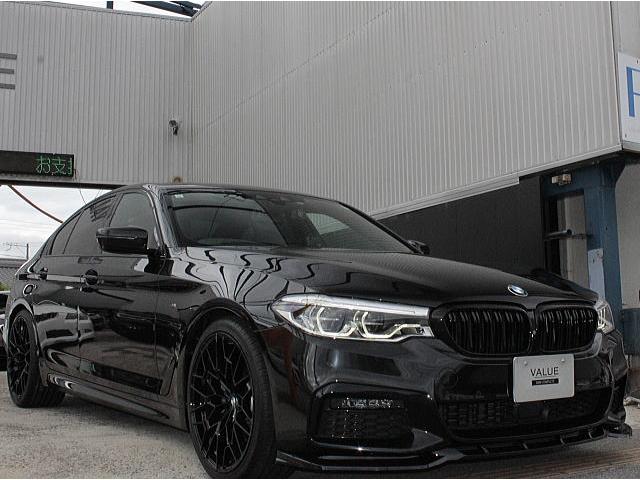 ５シリーズ ５２３ｉ　Ｍスポーツ　人気定番カラーブラックサファイアのＭスポーツ！新品パーツで仕上げたカスタムコンプリート新品２０インチアルミ　禁煙車（10枚目）