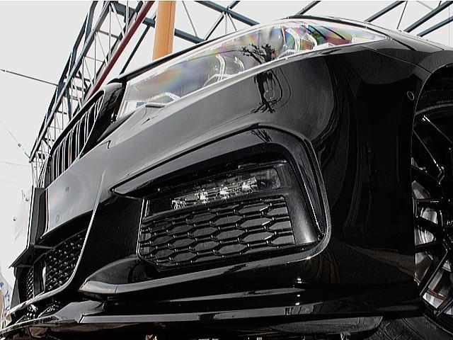 ５シリーズ ５２３ｉ　Ｍスポーツ　人気定番カラーブラックサファイアのＭスポーツ！新品パーツで仕上げたカスタムコンプリート新品２０インチアルミ　禁煙車（12枚目）