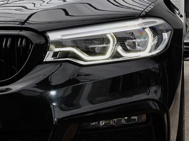 ５シリーズ ５２３ｉ　Ｍスポーツ　人気定番カラーブラックサファイアのＭスポーツ！新品パーツで仕上げたカスタムコンプリート新品２０インチアルミ　禁煙車（16枚目）