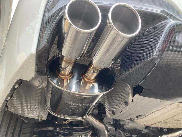 ５シリーズ ５２３ｉ　Ｍスポーツ　人気定番カラーブラックサファイアのＭスポーツ！新品パーツで仕上げたカスタムコンプリート新品２０インチアルミ　禁煙車（67枚目）