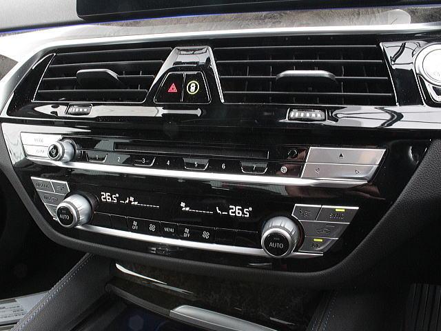 �c�u�c�A�b�c�Ȃǂ̃h���C�u���j�b�g�Ƃa�����������������Ńf�[�^��M�����ăI�[�f�B�I�E�n���Y�t���[�s�d�k���g�p�ł��܂�