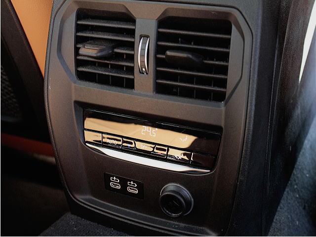 3シリーズ 320i Mスポーツ ハイラインパッケージ 禁煙 コンフォートパッケージ 新品20アルミ 新品フルエアロ ローダウン コニャックレザーシート シートヒーター ウッドパネル(37枚目)