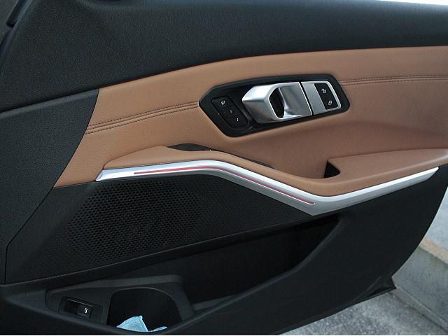 3シリーズ 320i Mスポーツ ハイラインパッケージ 禁煙 コンフォートパッケージ 新品20アルミ 新品フルエアロ ローダウン コニャックレザーシート シートヒーター ウッドパネル(41枚目)