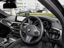 ５２３ｉ　Ｍスポーツ　人気定番カラーブラックサファイアのＭスポーツ！新品パーツで仕上げたカスタムコンプリート新品２０インチアルミ　禁煙車（32枚目）