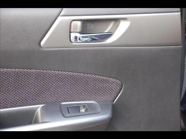 2.0XS ワンオーナー スタッドレス付き(10枚目)