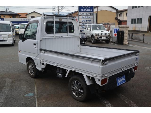 サンバートラック ＴＢ　４ＷＤ５ＭＴ・エアコンパワステ（17枚目）