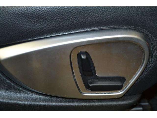 Mクラス ML350 4WDAT・HIDライトフォグランプバックフォグ・ナビバックカメラETC・デユアルエアコン・革パワーシート(14枚目)