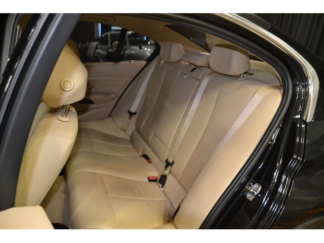 3シリーズ 320iラグジュアリー HDDナビバックカメラETC・革パワーシート・スマートキープッシュスタート・純正19インチアルミ(26枚目)