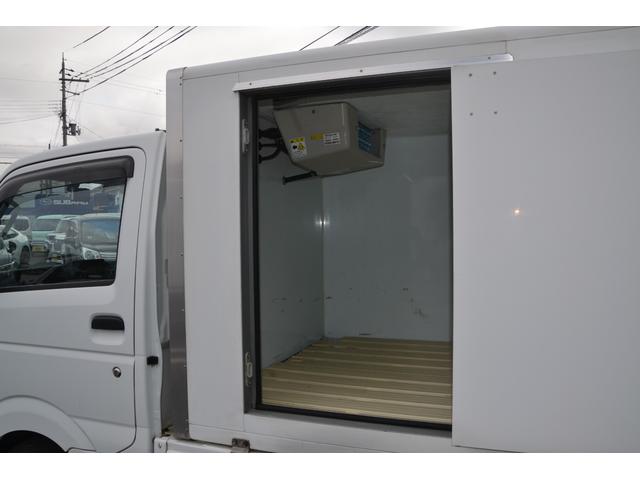 キャリイトラック 特装中温冷凍車・4WD5MT・エアコンパワステ(11枚目)