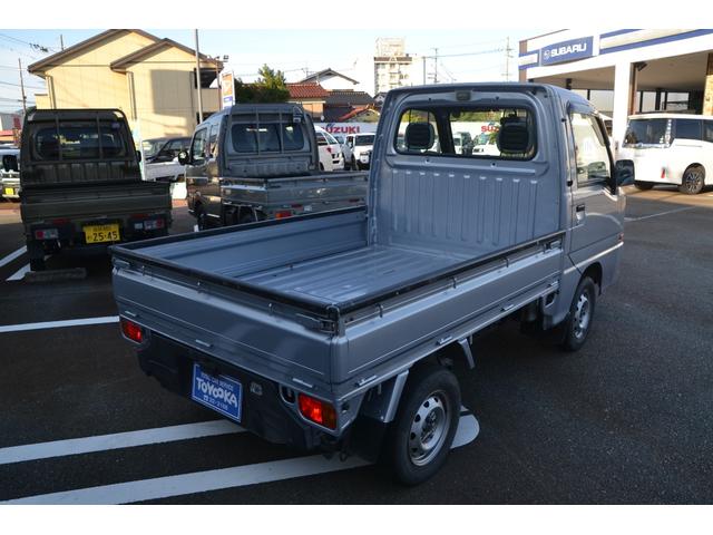 サンバートラック ＴＣ　スーパーチャージャー・４ＷＤ５ＭＴ・エアコンパワステ・カセット付きＡＭ／ＦＭラジオ（7枚目）