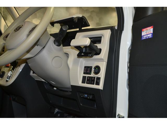 ムーヴキャンバス Xメイクアップリミテッド SAIII AT・スマアシIII・オートライトハイビームアシスト・SD8インチ全方位カメラ・両側電動スライド・オートエアコン・スマートキープッシュスタート(12枚目)