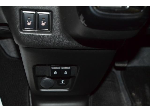 スペーシアカスタム ハイブリッドＸＳターボ　ハイブリッドターボ４ＷＤ・スズキセフティーサポート・ＬＥＤオートライトフォグランプ・ＳＤフルセグナビ全方位カメラＥＴＣ・両側電動スライド・オートエアコン・シートヒーター・スマートキー・プッシュスタート（22枚目）