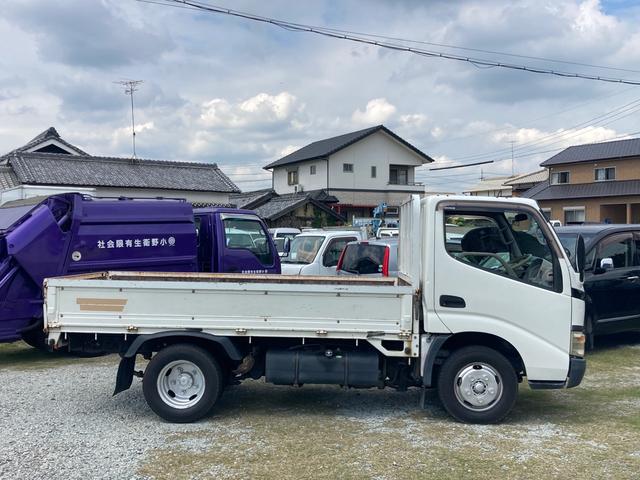 日野 デュトロ