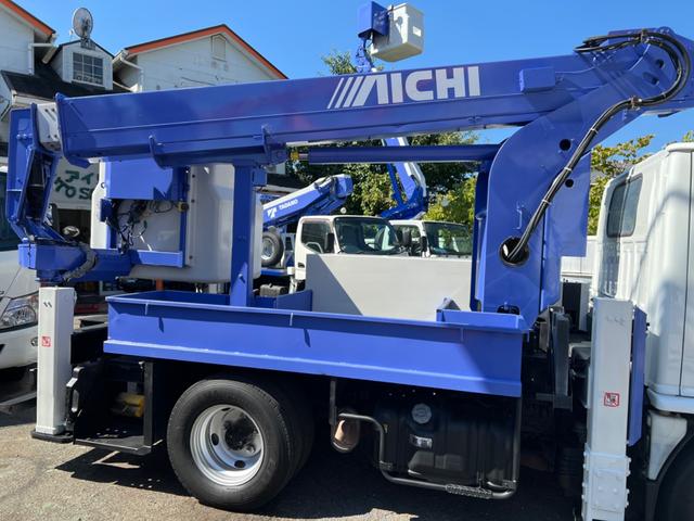 エルフトラック 　高所作業車　アイチ　ＳＢ１２Ａ　１２ｍ　６ＭＴ　ＦＲＰバケット　電動格納ミラー　ＥＴＣ　自動格納（6枚目）