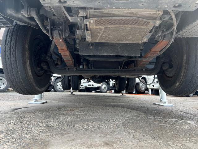 エルフトラック 　高所作業車　タダノ　ＡＴ１２１　１２ｍ　６ＭＴ　自動格納　パワーウインド　電動格納ミラー（44枚目）