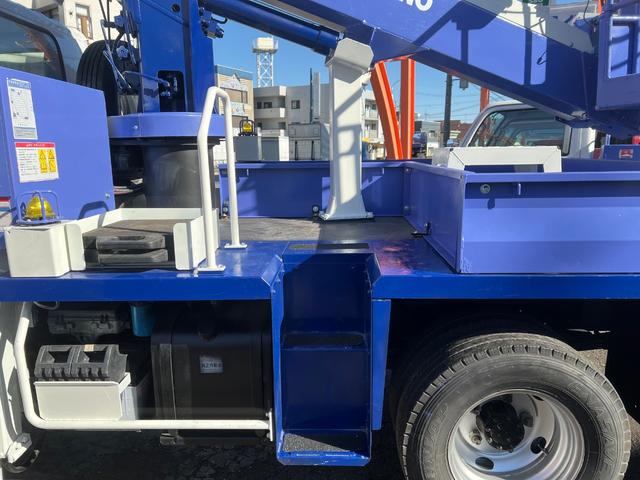 エルフトラック 　高所作業車　タダノ　ＡＴ－１２１　１２ｍ　６ＭＴ　自動格納・張出　パワーウィンドウ　電動格納ミラー　ＥＴＣ　純正キーレス（22枚目）