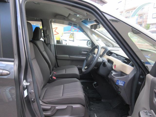 フリードハイブリッド ハイブリッド・Gホンダセンシング 純正ナビ フルセグTV Bluetooth 両側電動スライドドア ETC バックカメラ LEDライト スマートキー DVD CD Fピラー修復 クルーズコントロール(8枚目)