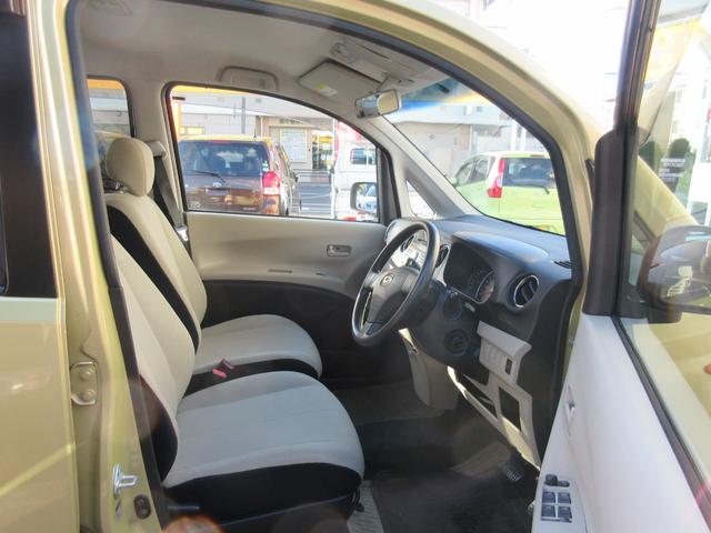 タントエグゼ Ｘ　スマートキー　ＥＴＣ　ＣＤデッキ　オートエアコン　電動格納ミラー　光軸レベライザー　プライバシーガラス　ＡＢＳ　盗難防止システム（8枚目）