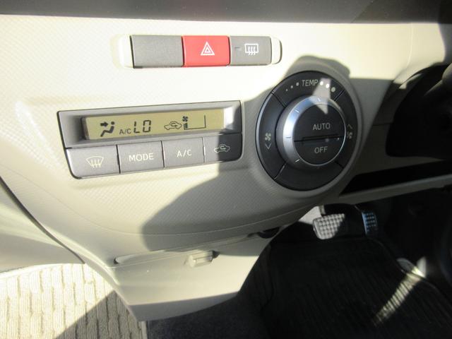 タントエグゼ Ｘ　スマートキー　ＥＴＣ　ＣＤデッキ　オートエアコン　電動格納ミラー　光軸レベライザー　プライバシーガラス　ＡＢＳ　盗難防止システム（12枚目）