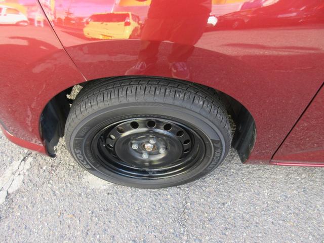 �኱�̃L�Y��؂�͂���܂����A�z�C���L���b�v�����p�ӂ��Ă���܂��̂ŁA����]�̕��͂��C�y�ɂ���������Ă��������B