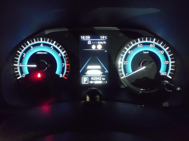 ルークス ハイウェイスター　Ｘ　プロパイロットエディション　４ＷＤ　禁煙車　純正９型ＴＶナビ　アラウンドビュー　シートヒーター　ＥＴＣ　両側電動スライド　エマージェンシーブレーキ　ＡＷ　フルセグ　ＤＶＤ　Ｂｌｕｅｔｏｏｔｈ　ハンズフリースライド　取説新車保証付（9枚目）