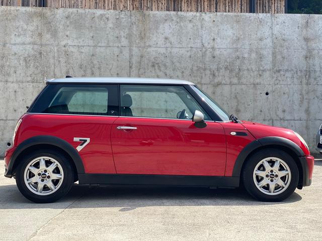 ＭＩＮＩ ＭＩＮＩ