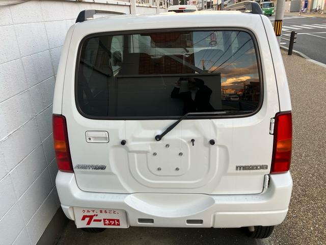 ＡＺオフロード ＸＣ　ターボ　４ＷＤ　ＡＢＳ　キーレス　純ＡＷ　純正アルミホイール　パワーステアリング　パワーウィンドウ　エアコン　運転席・助手席エアバック　ＣＤ（4枚目）