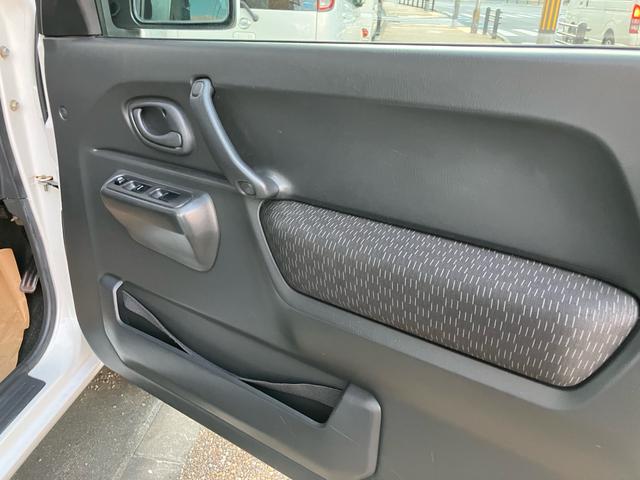 ＡＺオフロード ＸＣ　ターボ　４ＷＤ　ＡＢＳ　キーレス　純ＡＷ　純正アルミホイール　パワーステアリング　パワーウィンドウ　エアコン　運転席・助手席エアバック　ＣＤ（29枚目）