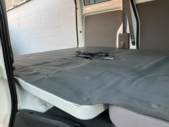 ミニキャブバン CL ハイルーフ キーレス 集中ロック 運転席・助手席エアバッグ パワステ パワーウィンドウ オーバードライブ付き ABS 修復リア軽微(78枚目)